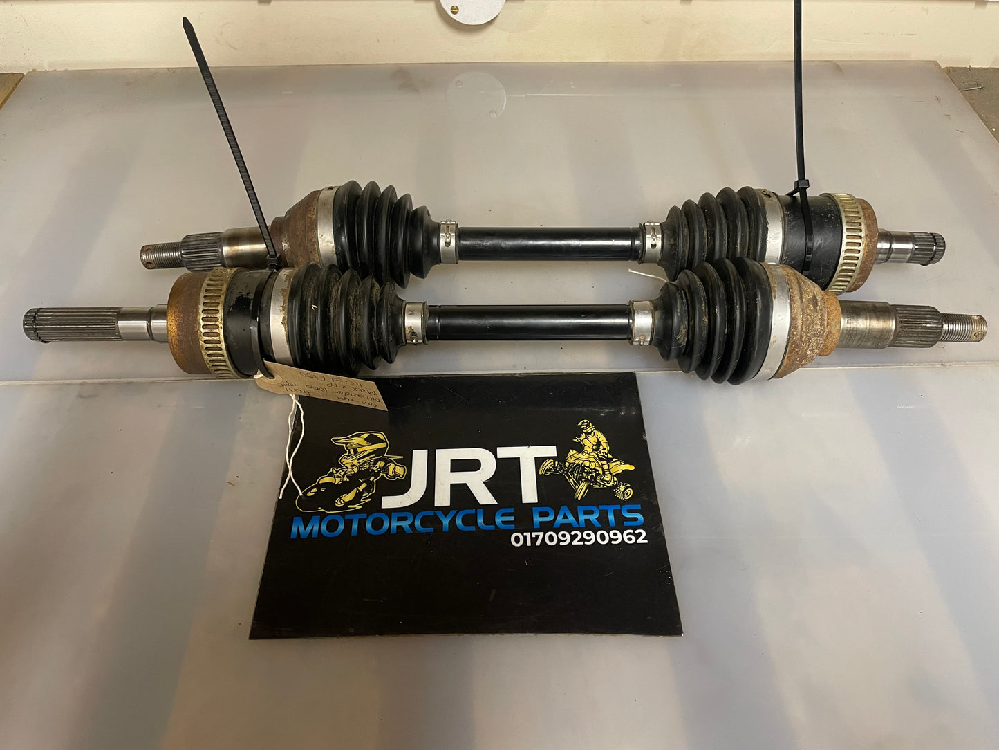 Can am outlander 1000 XTP 2021 front drive shaft pair