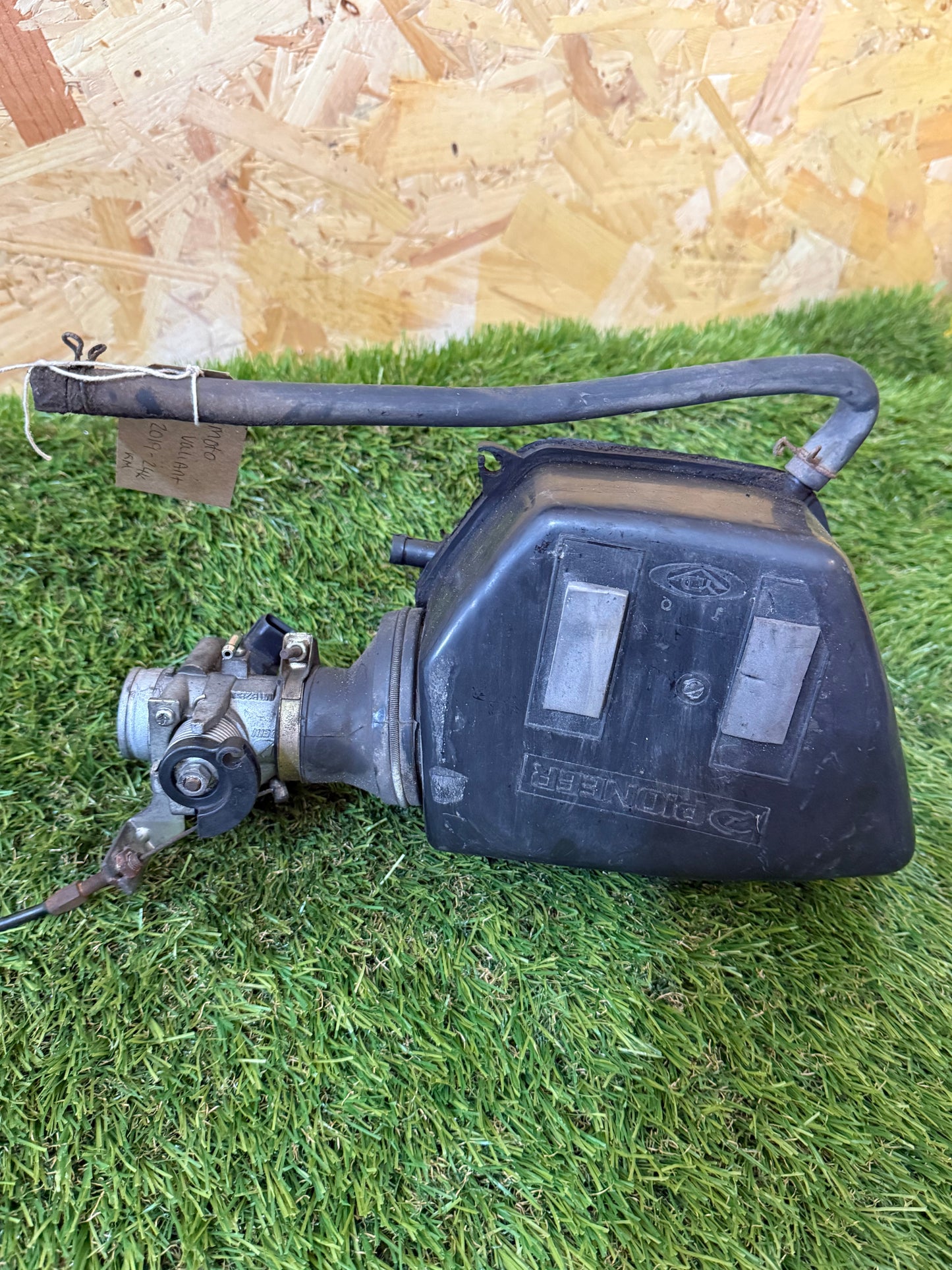 Lexmoto valiant 125 2019-24k km air box