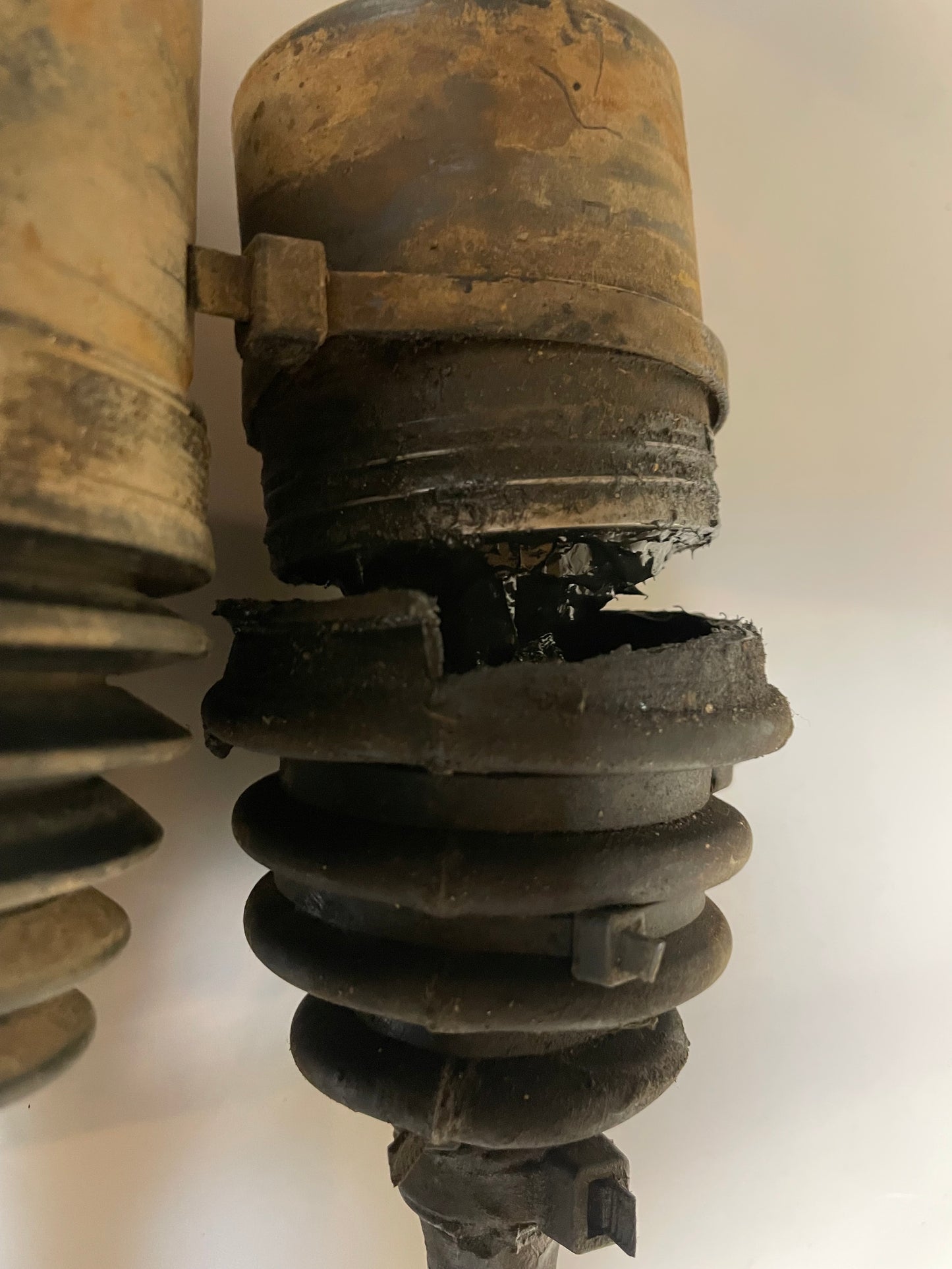 Polaris scrambler 1000 front driveshafts