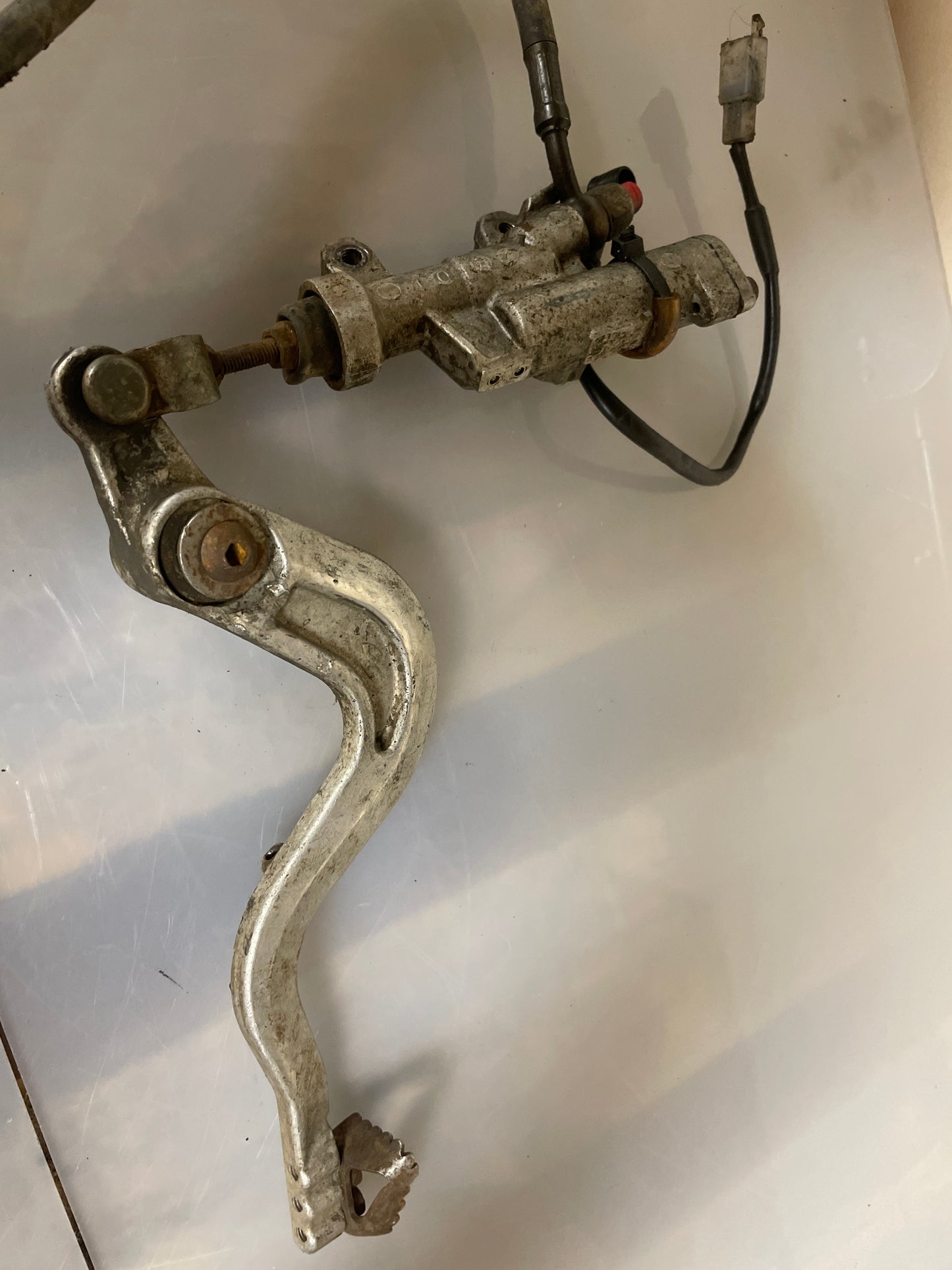 Gasgas EC 250 rear brake master & pedal 2010 ec250