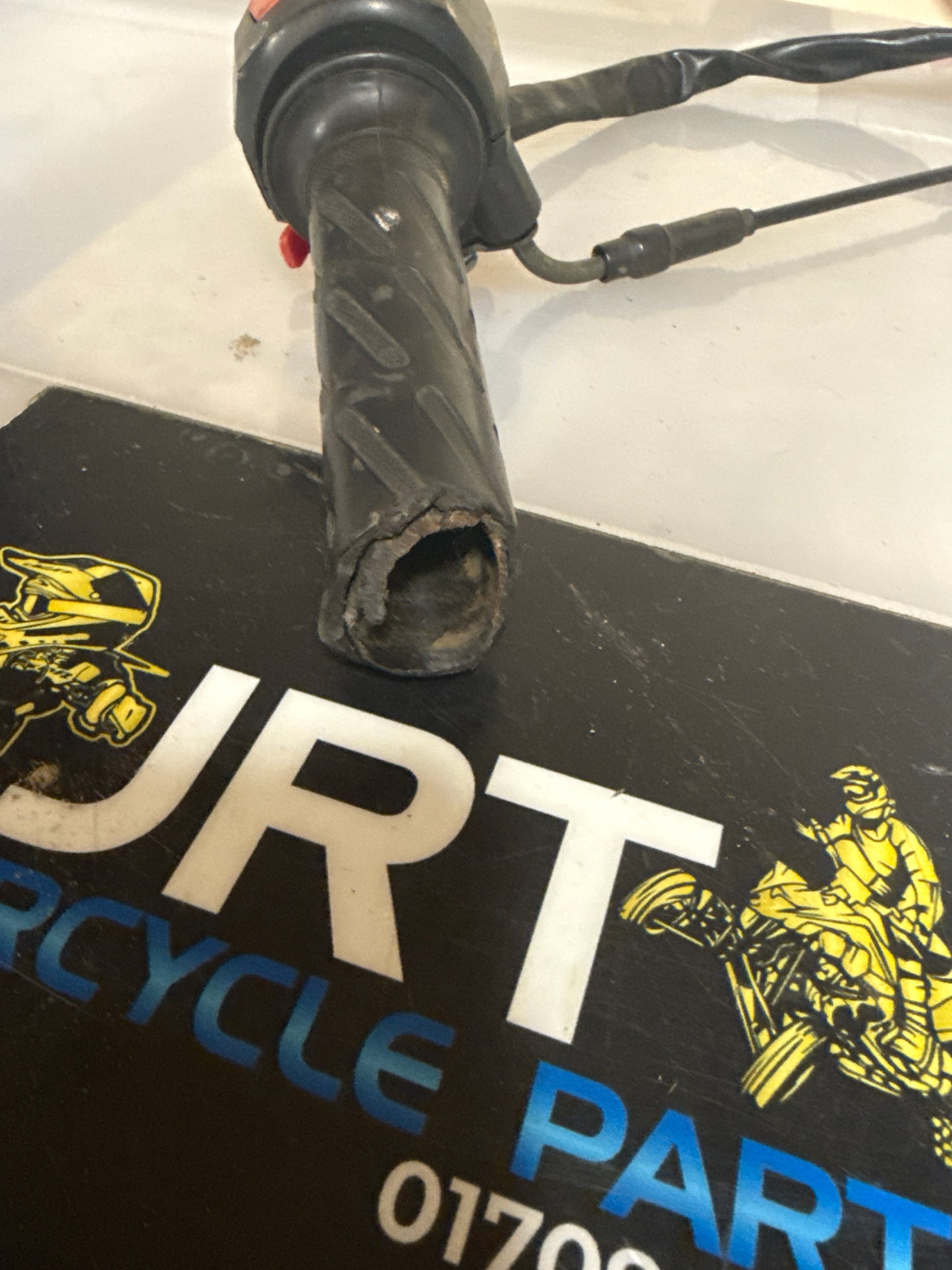 Lexmoto ZSB 125 2015 throttle and switch