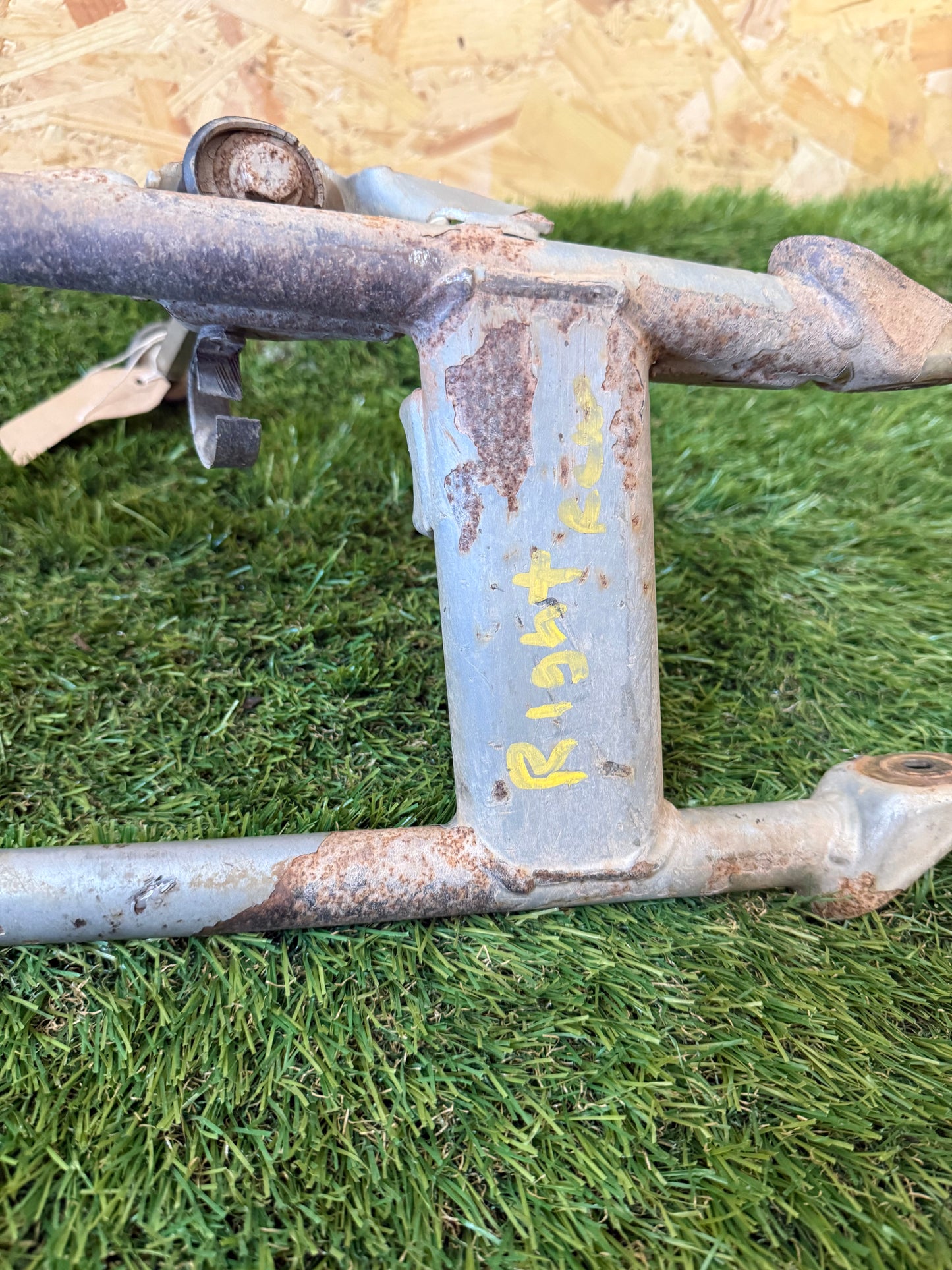 Polaris scrambler 1000 xp 2017 right rear arm