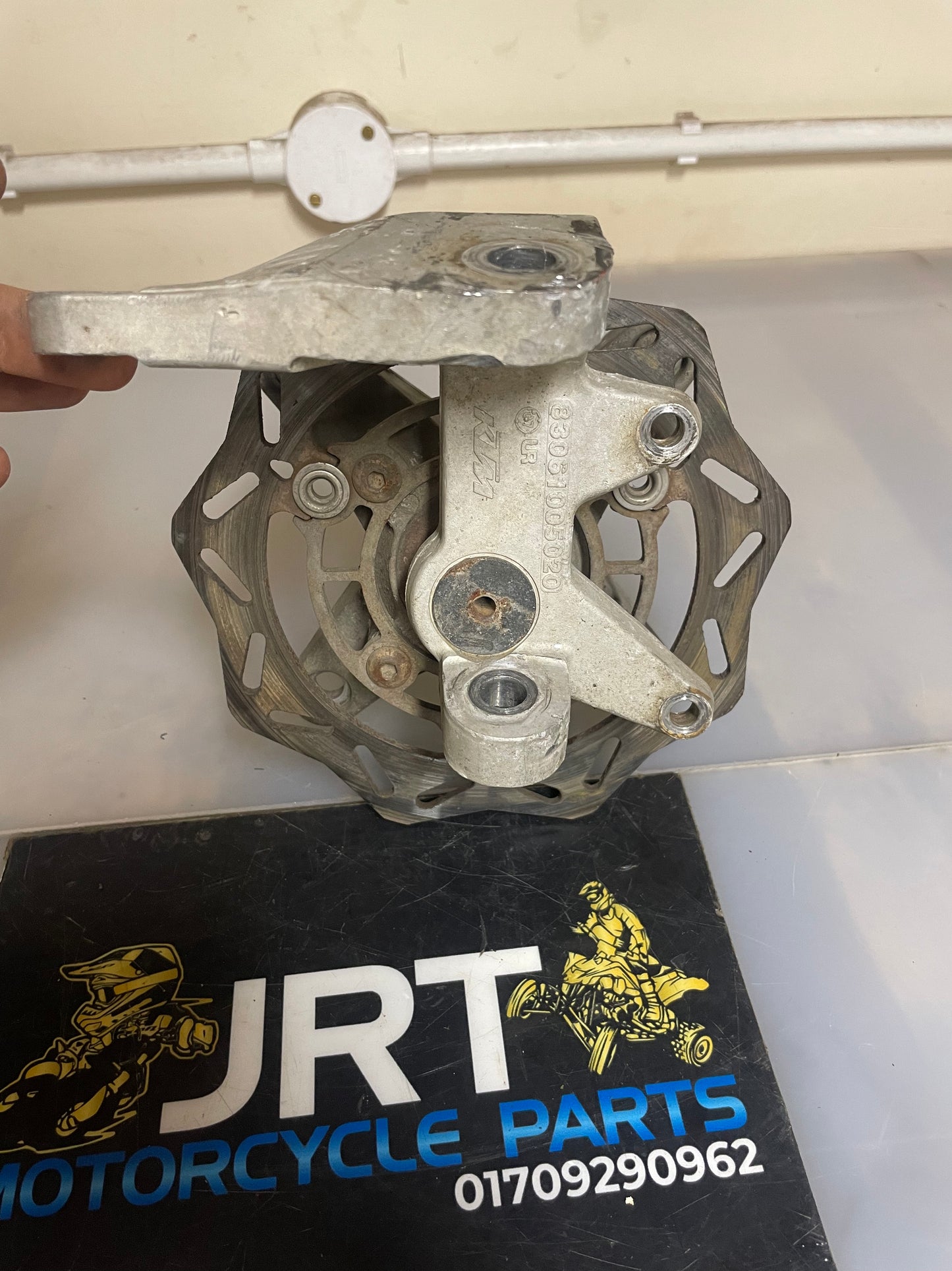 KTM XC 450 front Left hub complete quad ATV 2009
