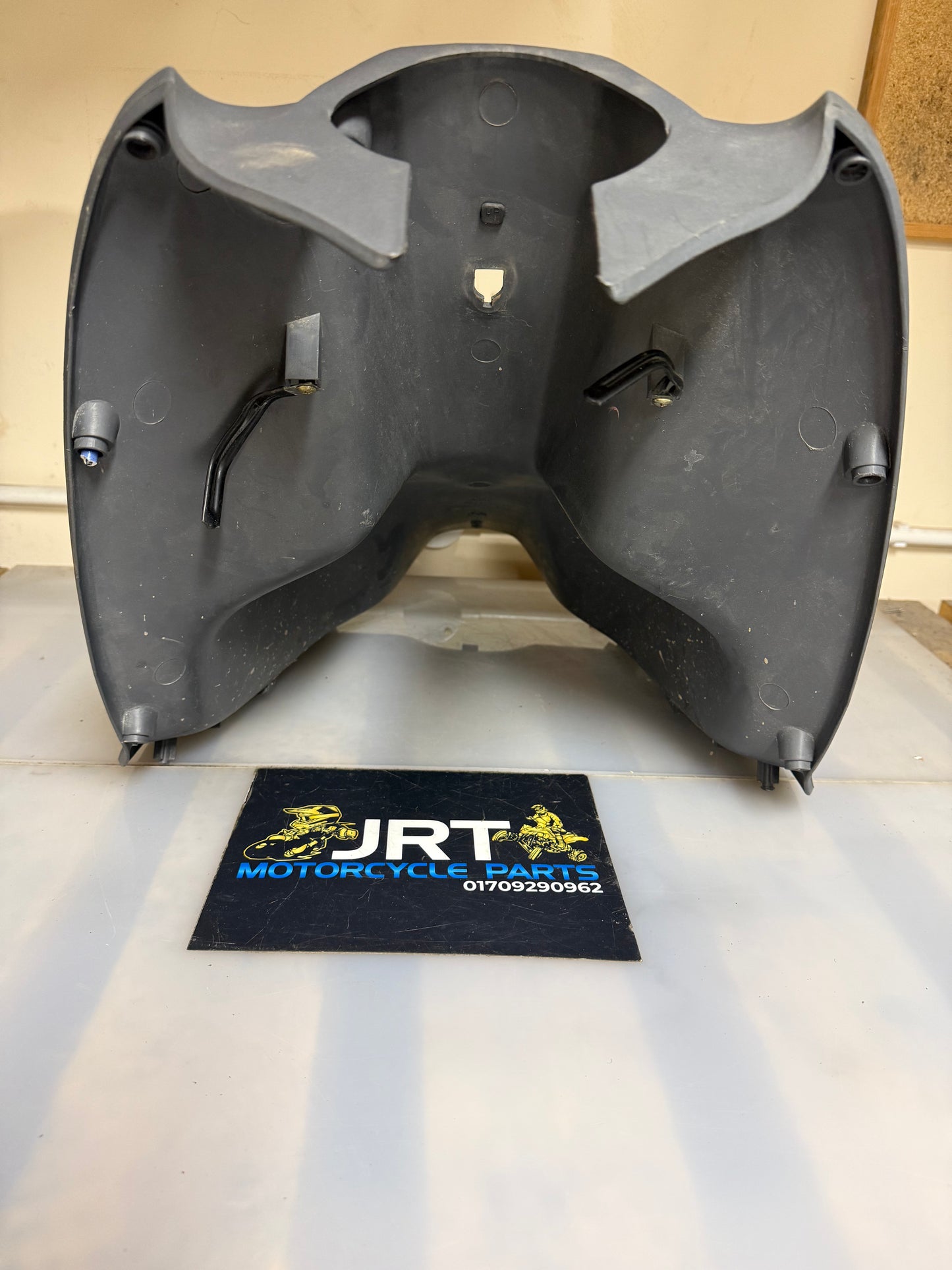 Sym jet 50 2008 fairing panel