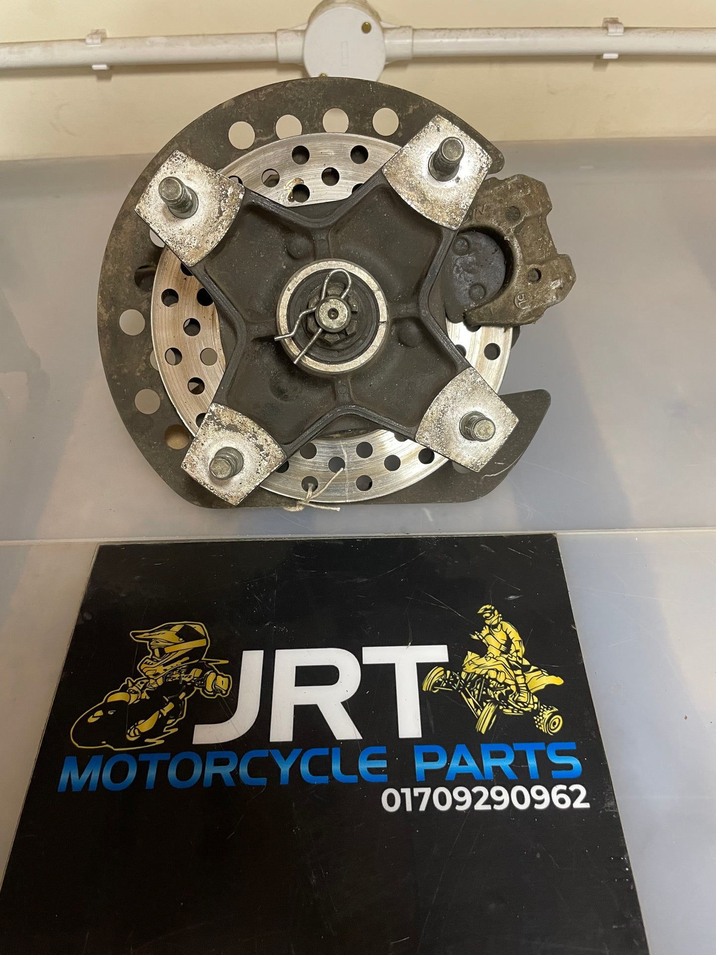 Suzuki LTZ400 Front Right Hub
