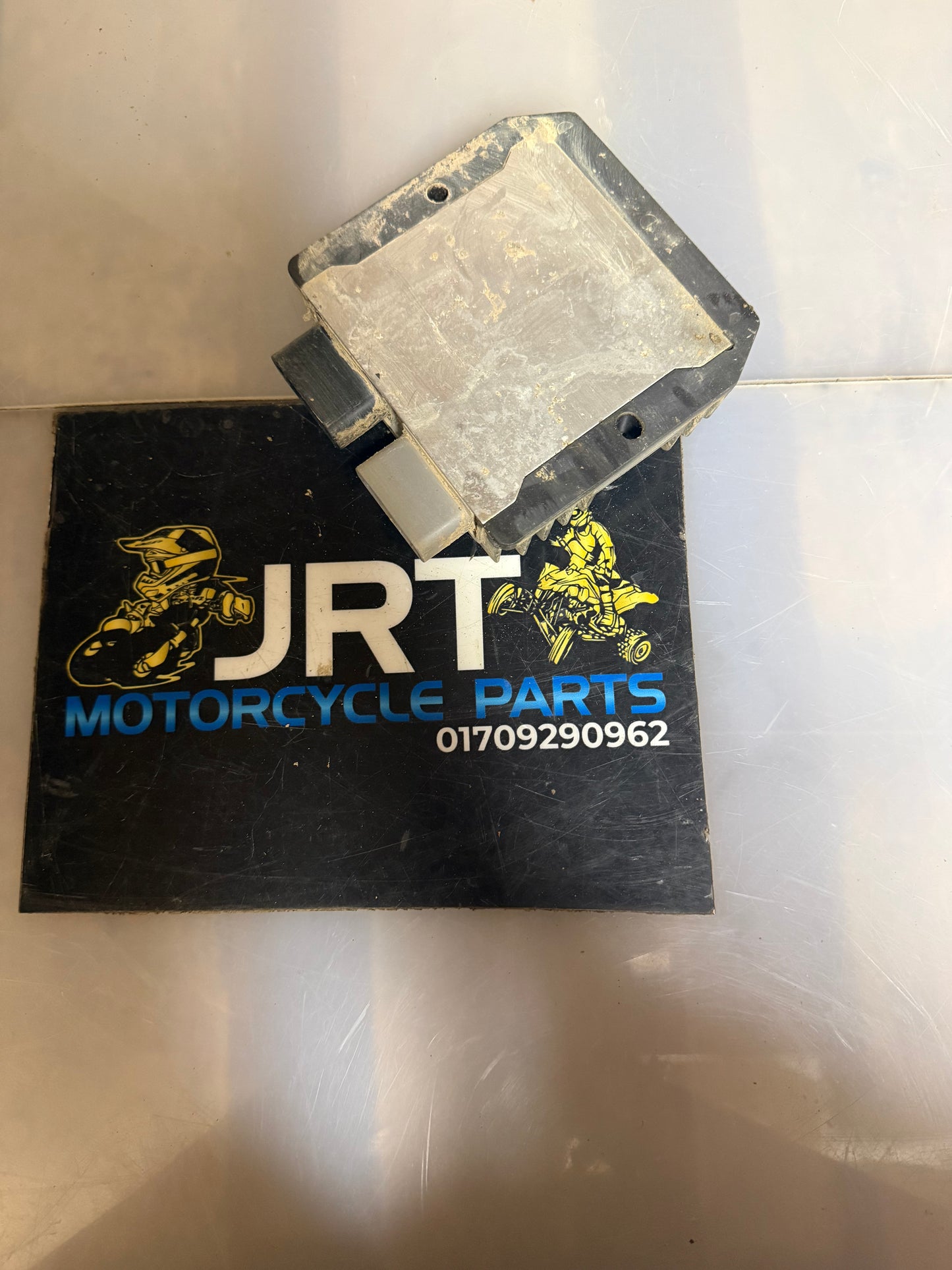 Can-am renegade 800 2010 voltage regulator