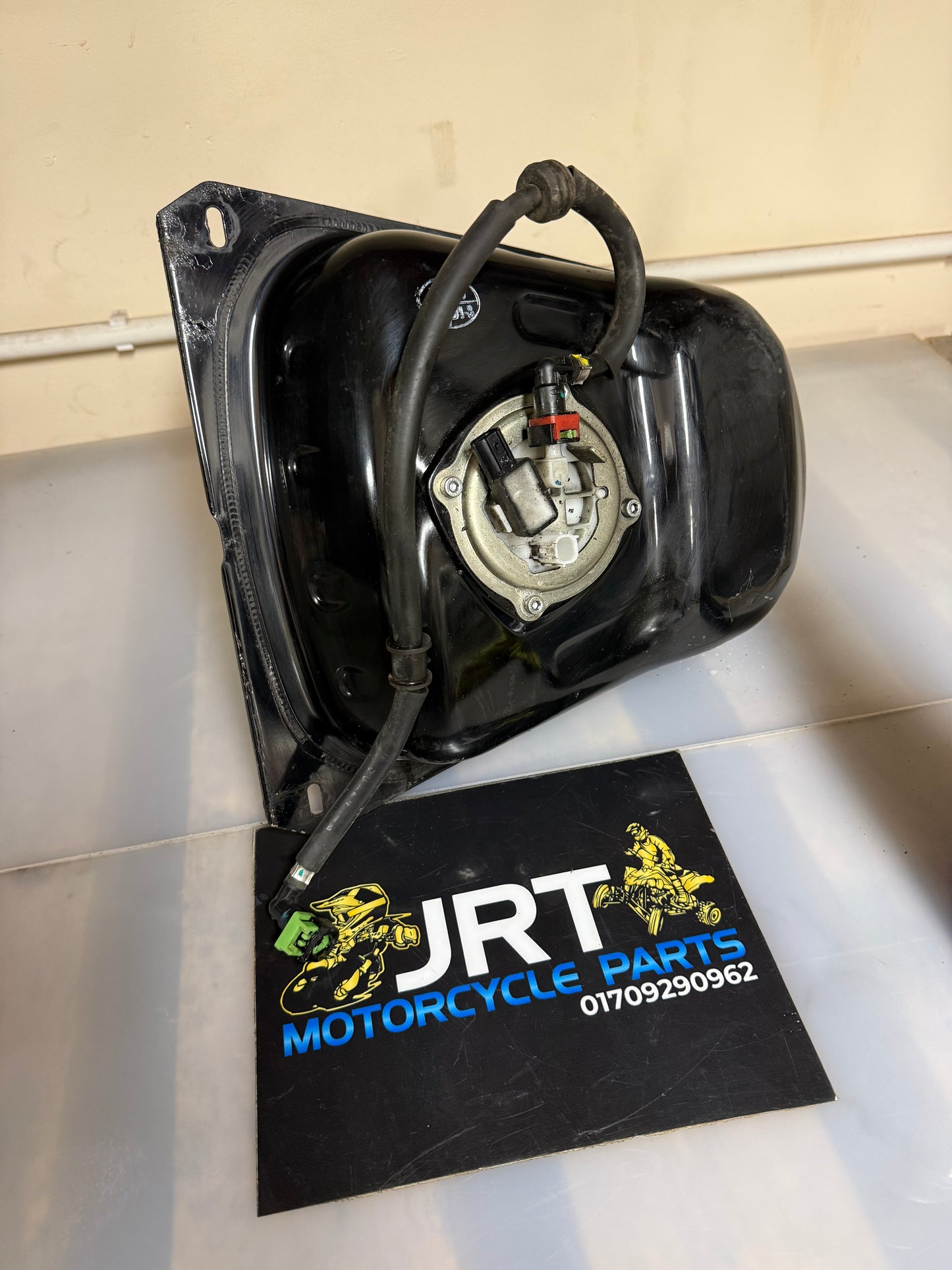 Yamaha N-Max 125 2020 fuel tank & pump