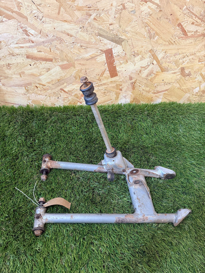 Polaris scrambler 1000 xp 2017 left rear arm