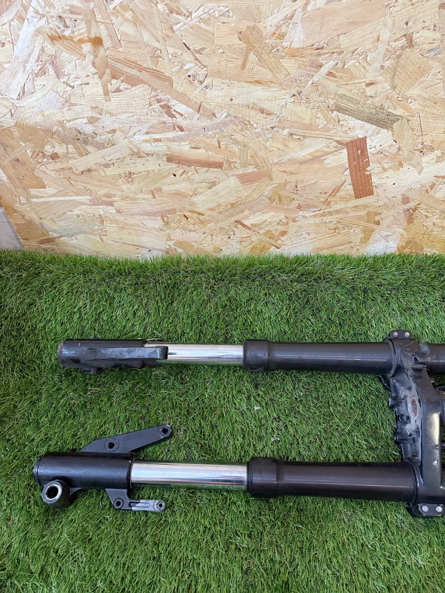 Lexmoto valiant 125 2019-24k km Front fork suspension and clamps