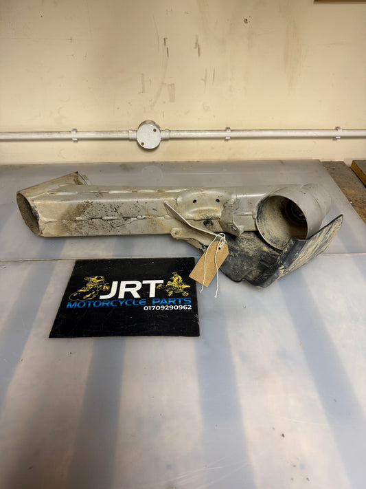 Can-am renegade 800 2010 right rear suspension arm