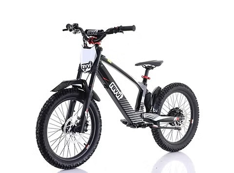 Revvi 20” Black