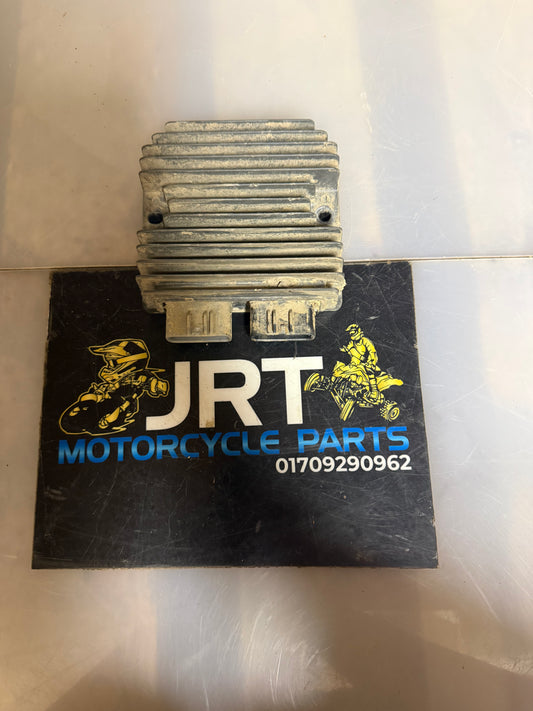 Can-am renegade 800 2010 voltage regulator