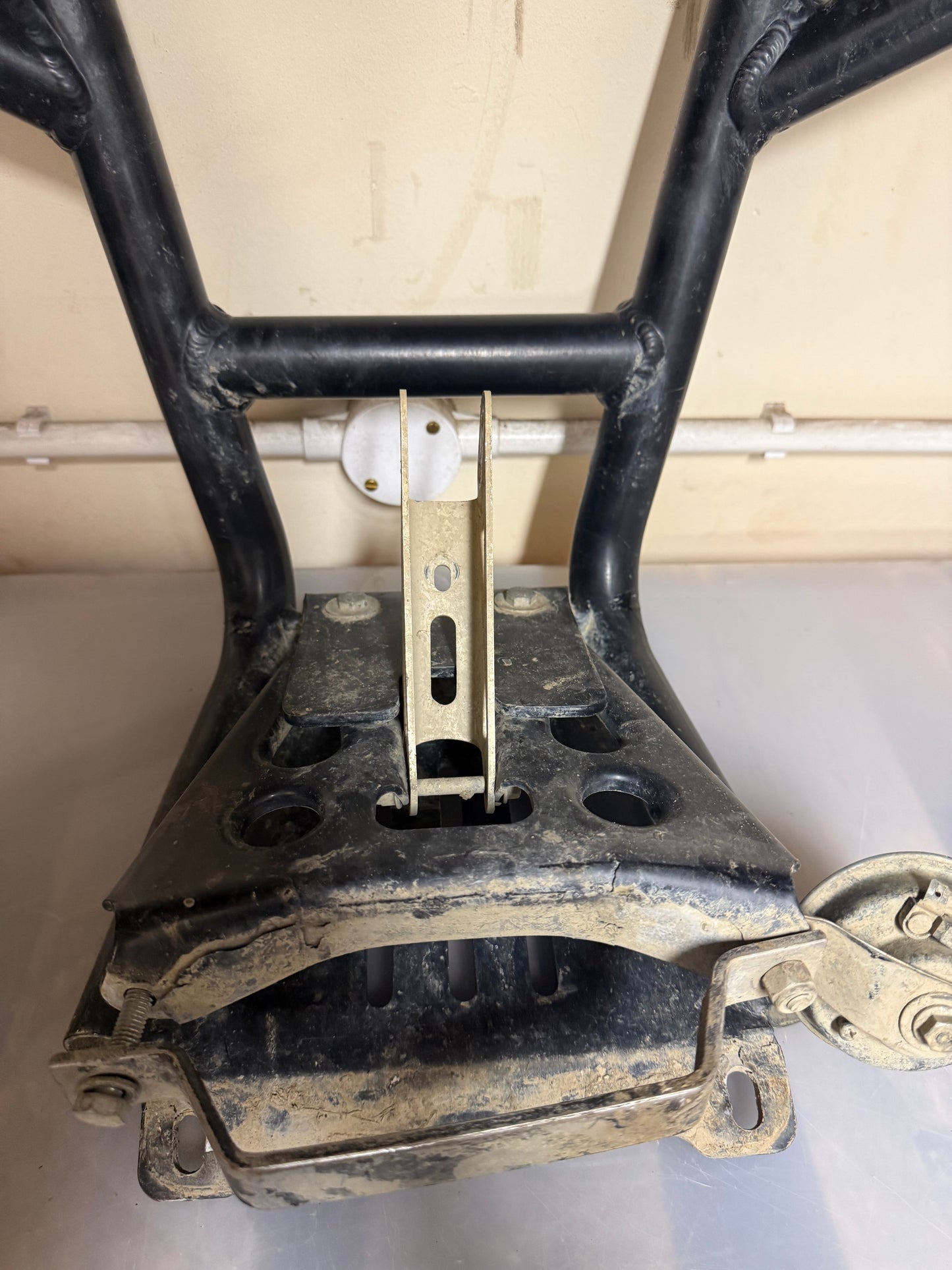 Can-am renegade 800 2010 front bumper