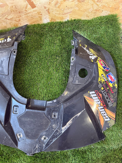 Can-am renegade 800 2010 rear plastic fairing panel