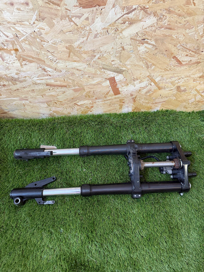 Lexmoto valiant 125 2019-24k km Front fork suspension and clamps