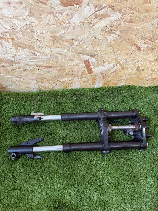 Lexmoto valiant 125 2019-24k km Front fork suspension and clamps