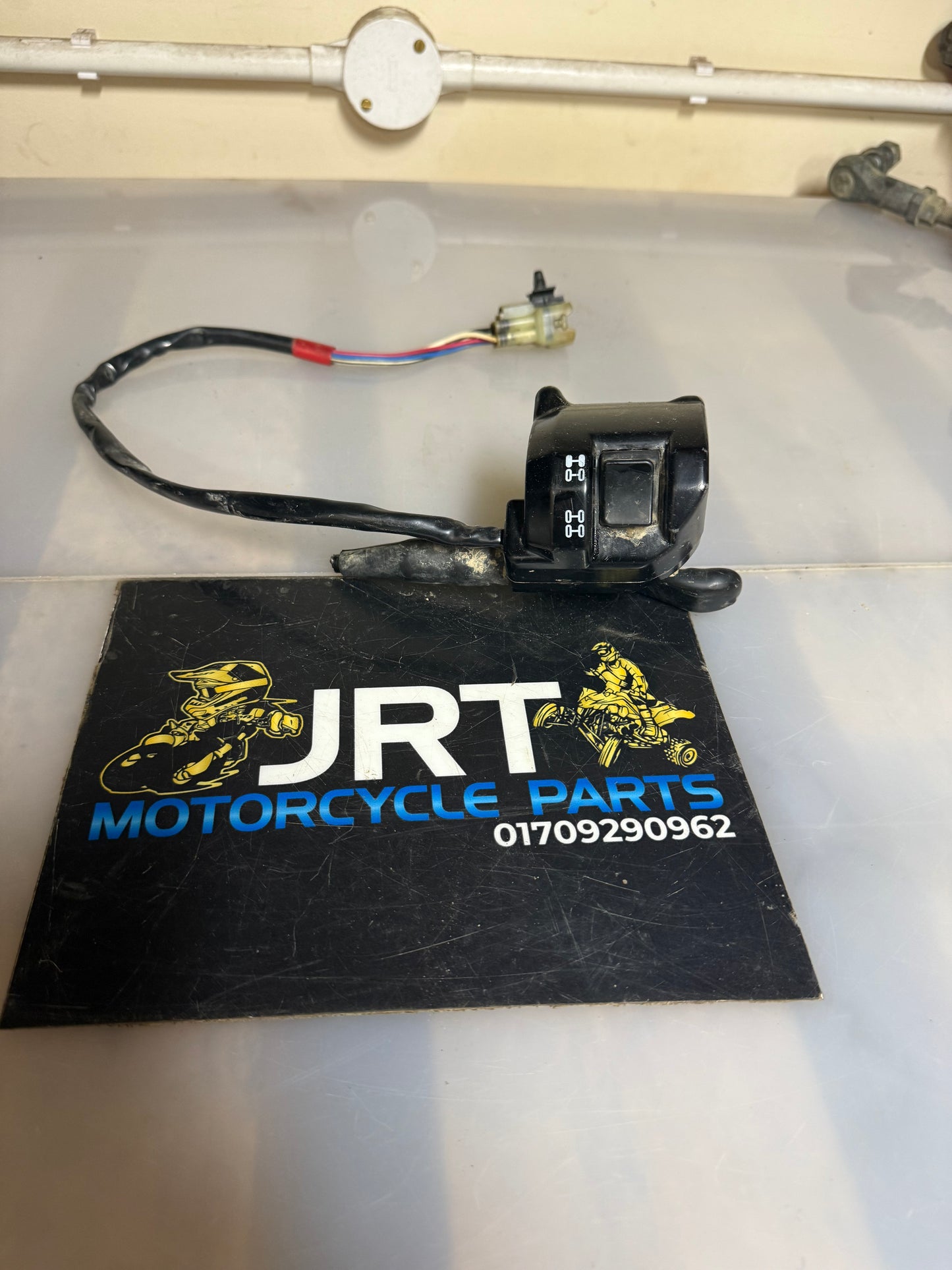 Can-am renegade 800 2010 throttle handle switch