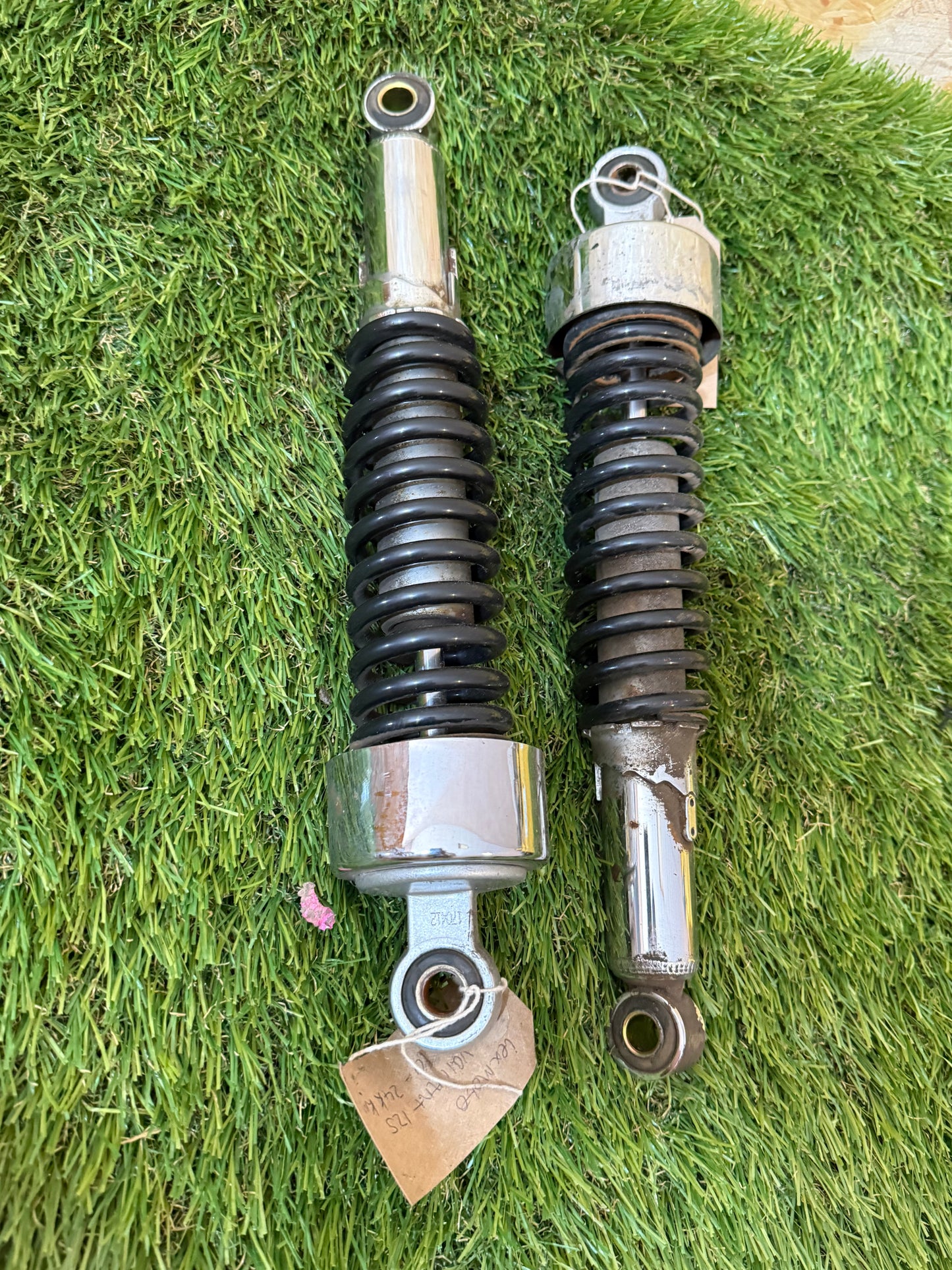 Lexmoto valiant 125 2019-24k km rear suspension shocks