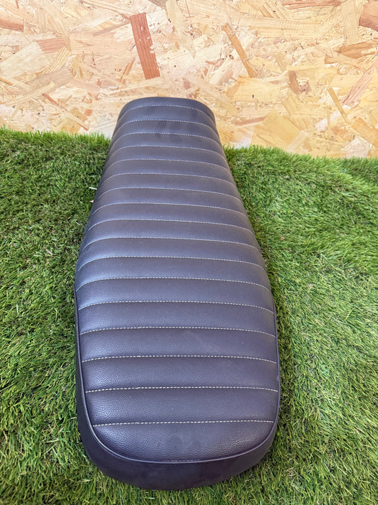 Lexmoto valiant 125 2019-24k km seat