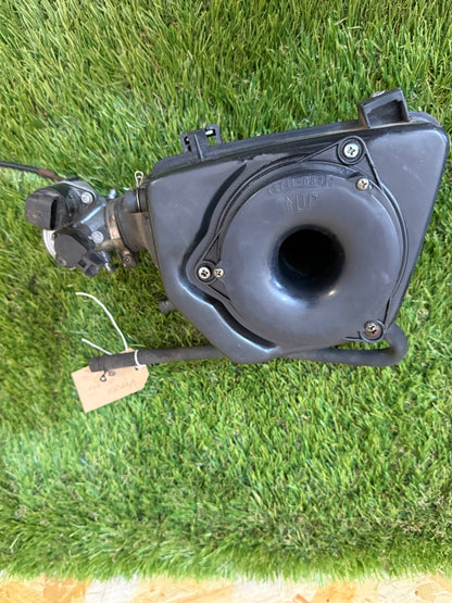 Lexmoto valiant 125 2019-24k km air box