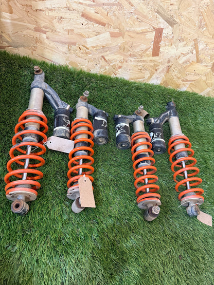 Polaris scrambler 1000 xp 2017 suspension fox shocks