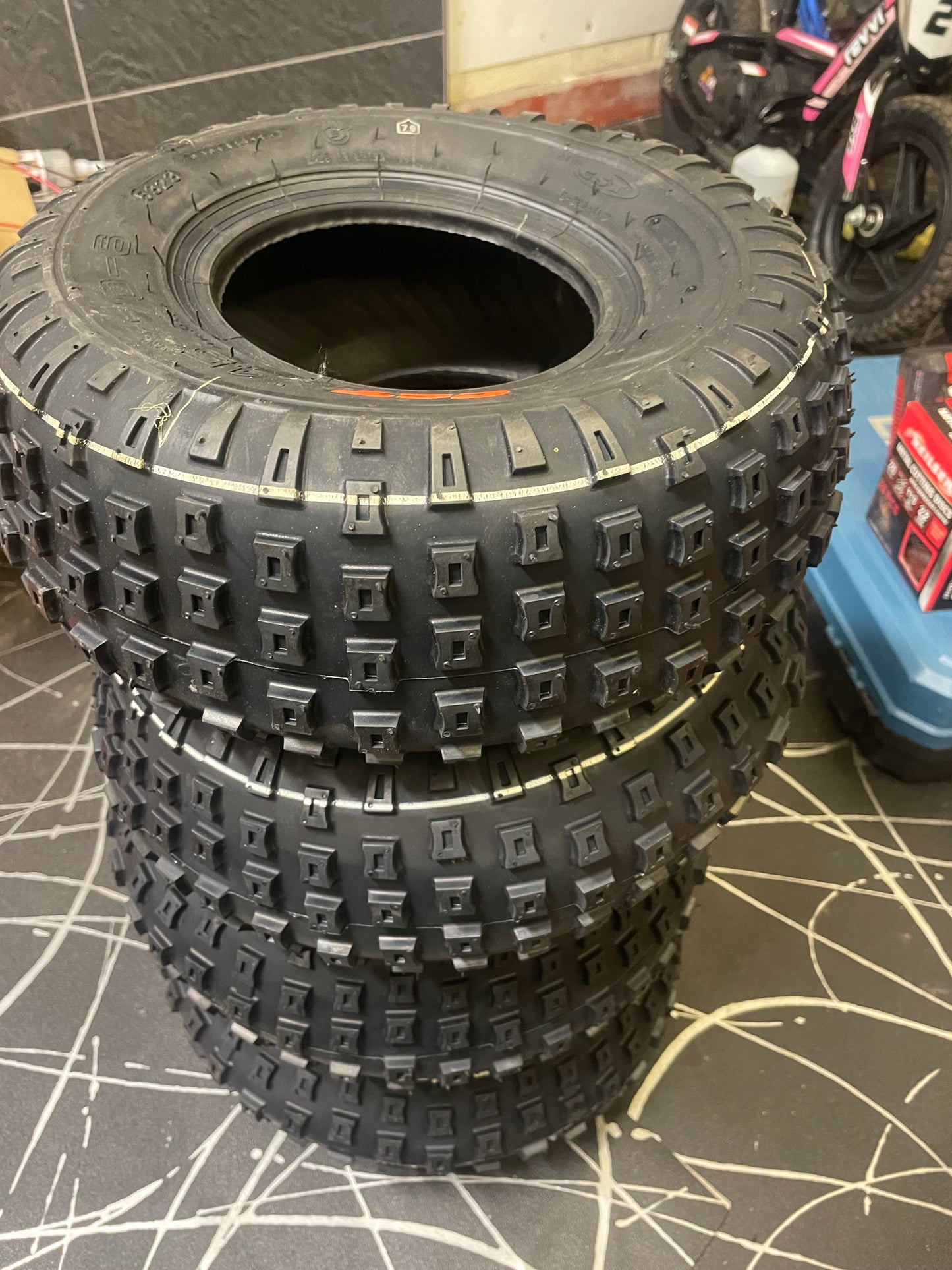 145/70-6 Suzuki LT50 Tyres x4