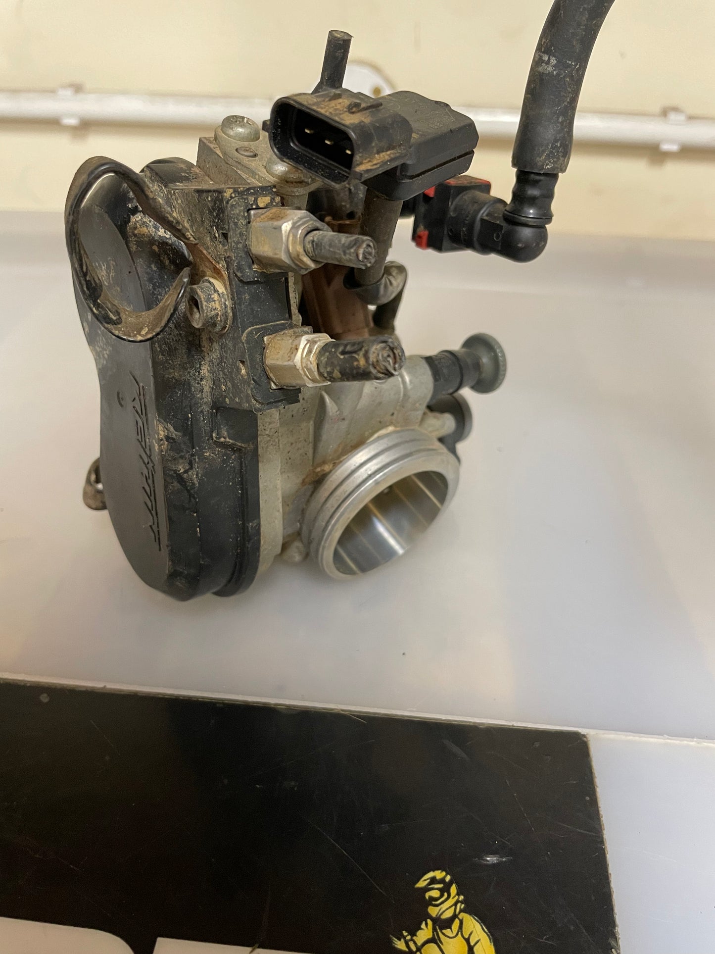 Kawasaki KXF 250 throttle body 2011