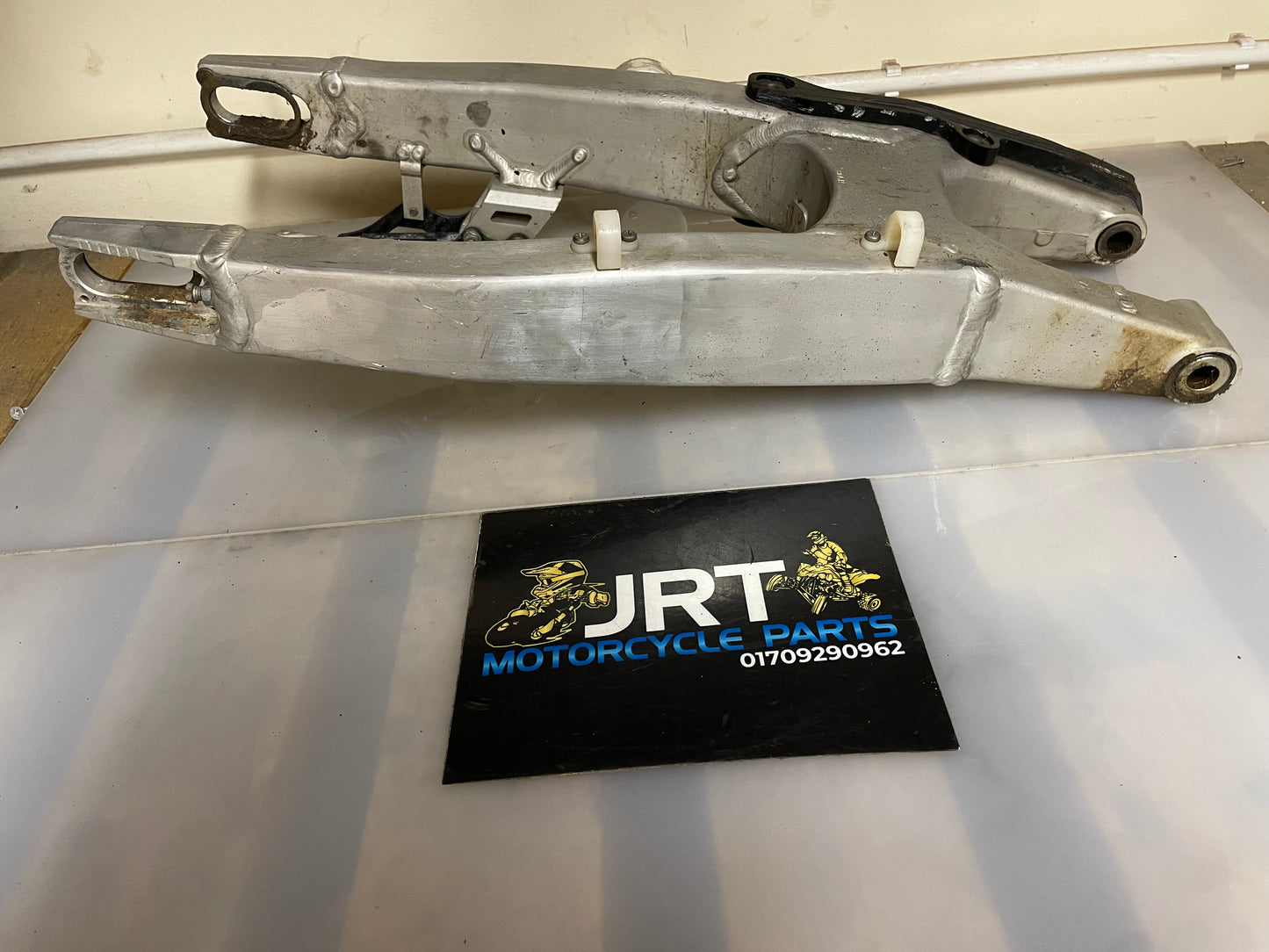 Kawasaki KXF 250 swingarm 2011