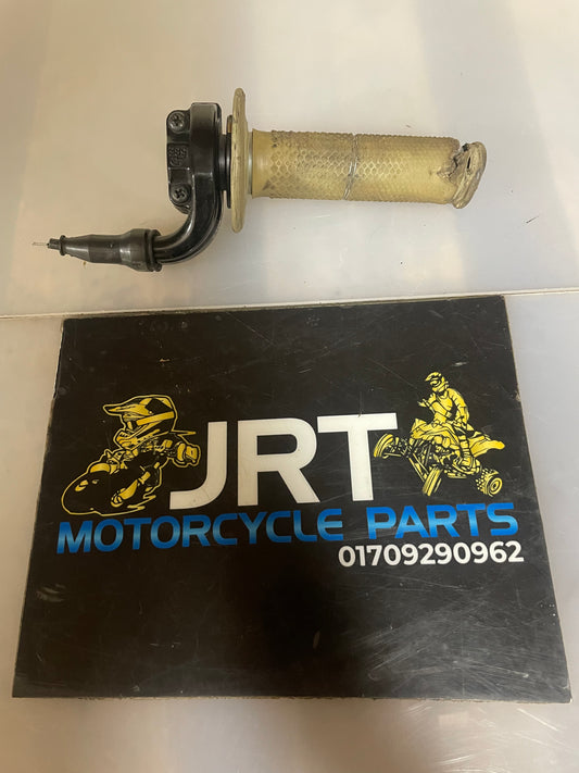 Kawasaki KXF 250 2011 throttle
