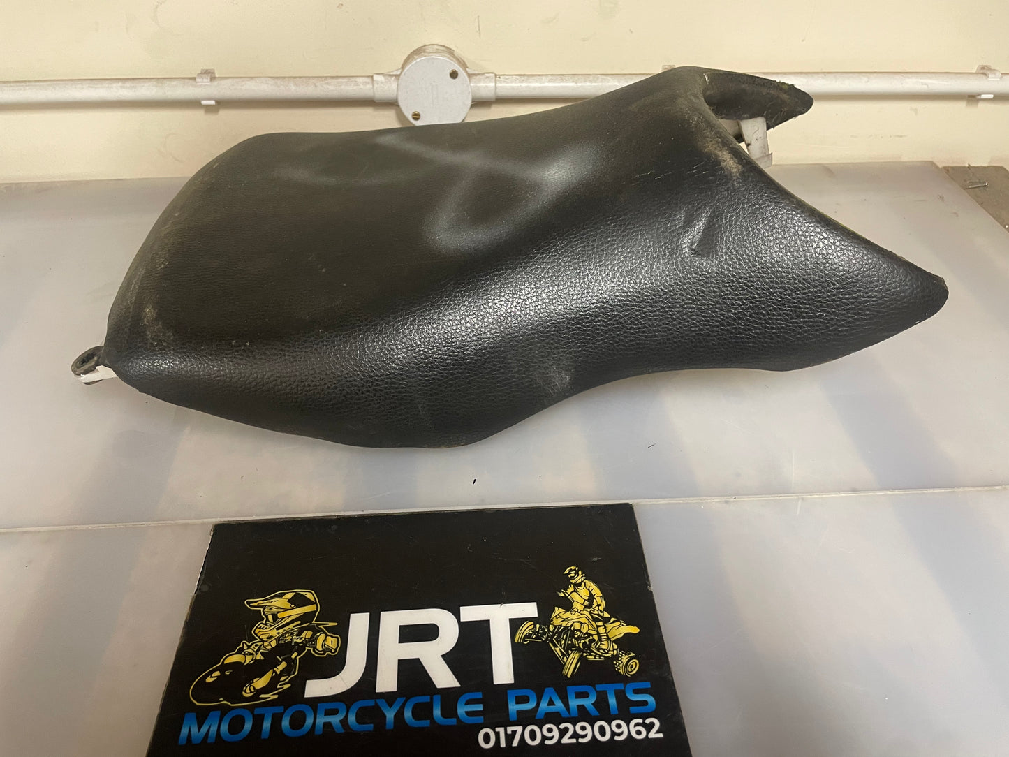 Honda CBF125 CBF 125 2008-2012 Front seat / saddle 77100-KWFA-9000