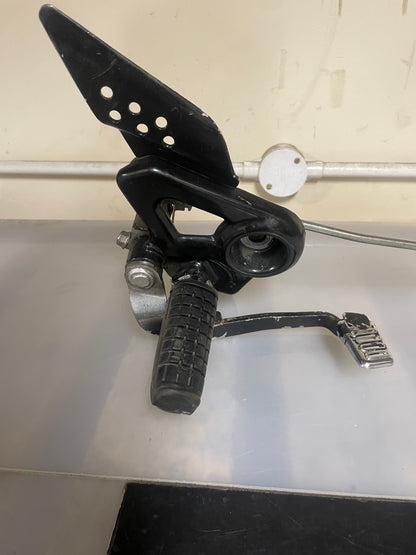 Honda CBF125 right foot peg & brake lever 2009 CBF 125