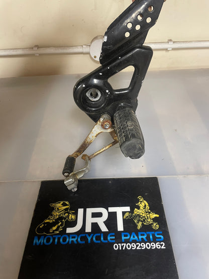 Honda CBF125 left foot peg gear lever CBF 125 2009