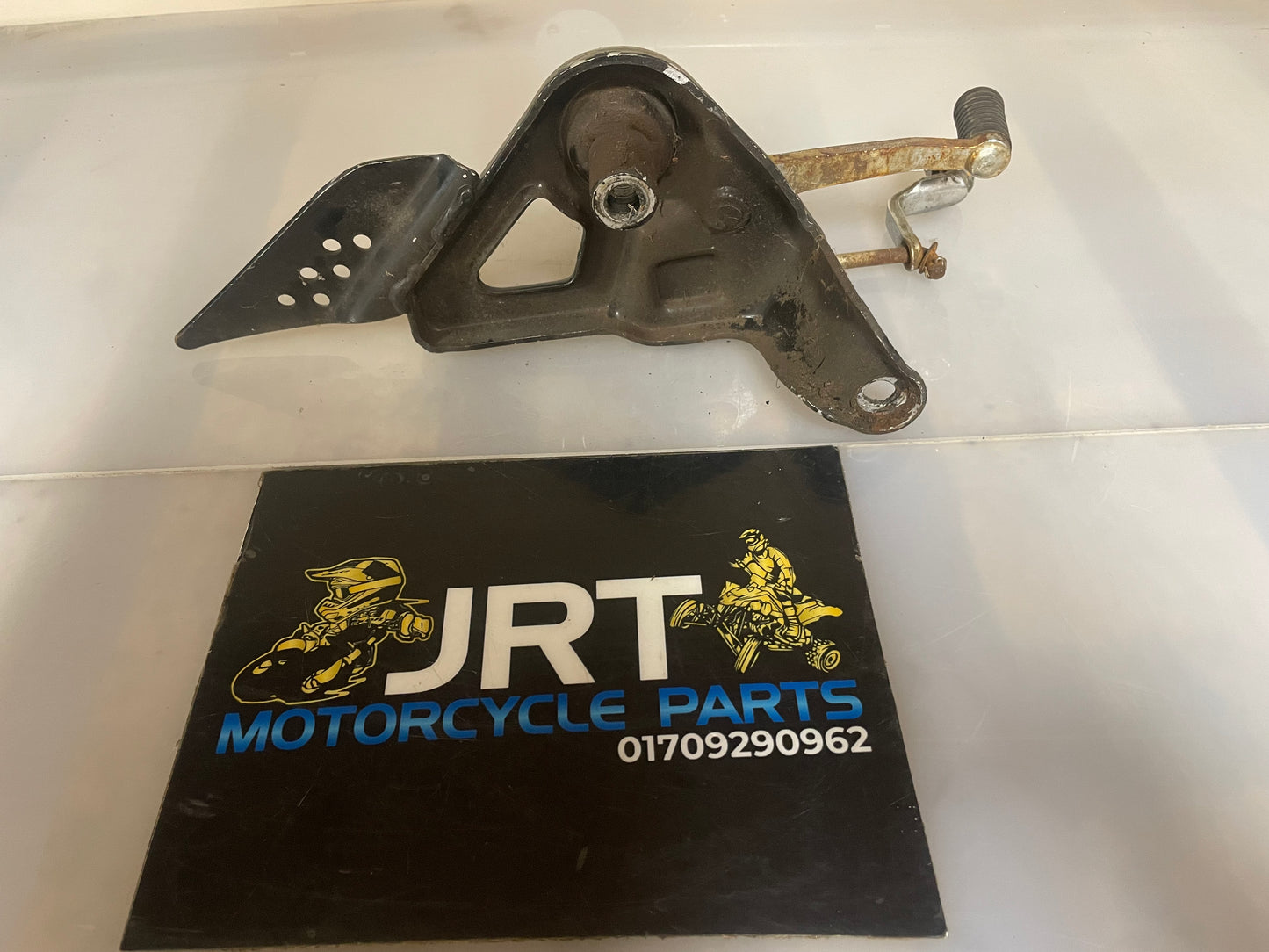 Honda CBF125 left foot peg gear lever CBF 125 2009