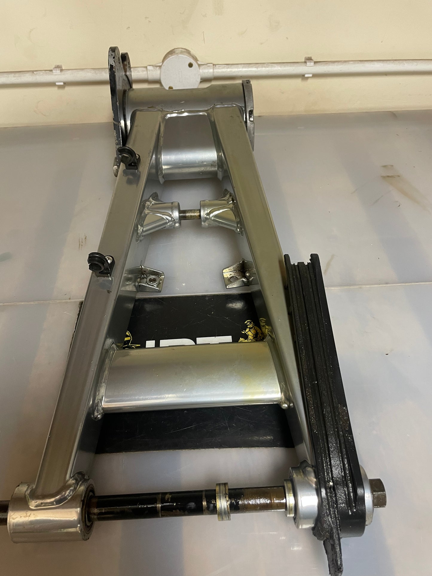 KTM XC 450 quad swing arm carrier & shims