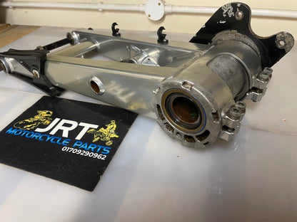 KTM XC 450 quad swing arm carrier & shims