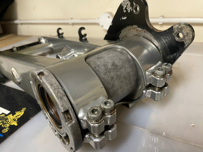 KTM XC 450 quad swing arm carrier & shims