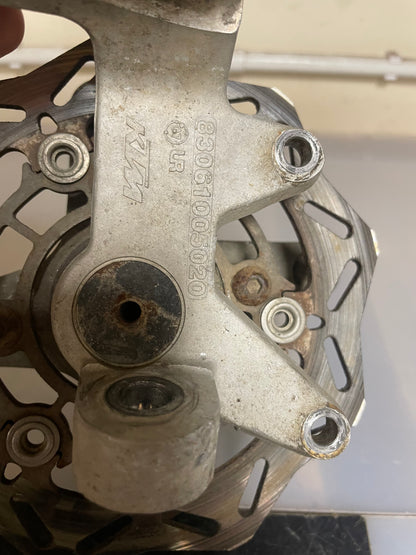 KTM XC 450 front Left hub complete quad ATV 2009