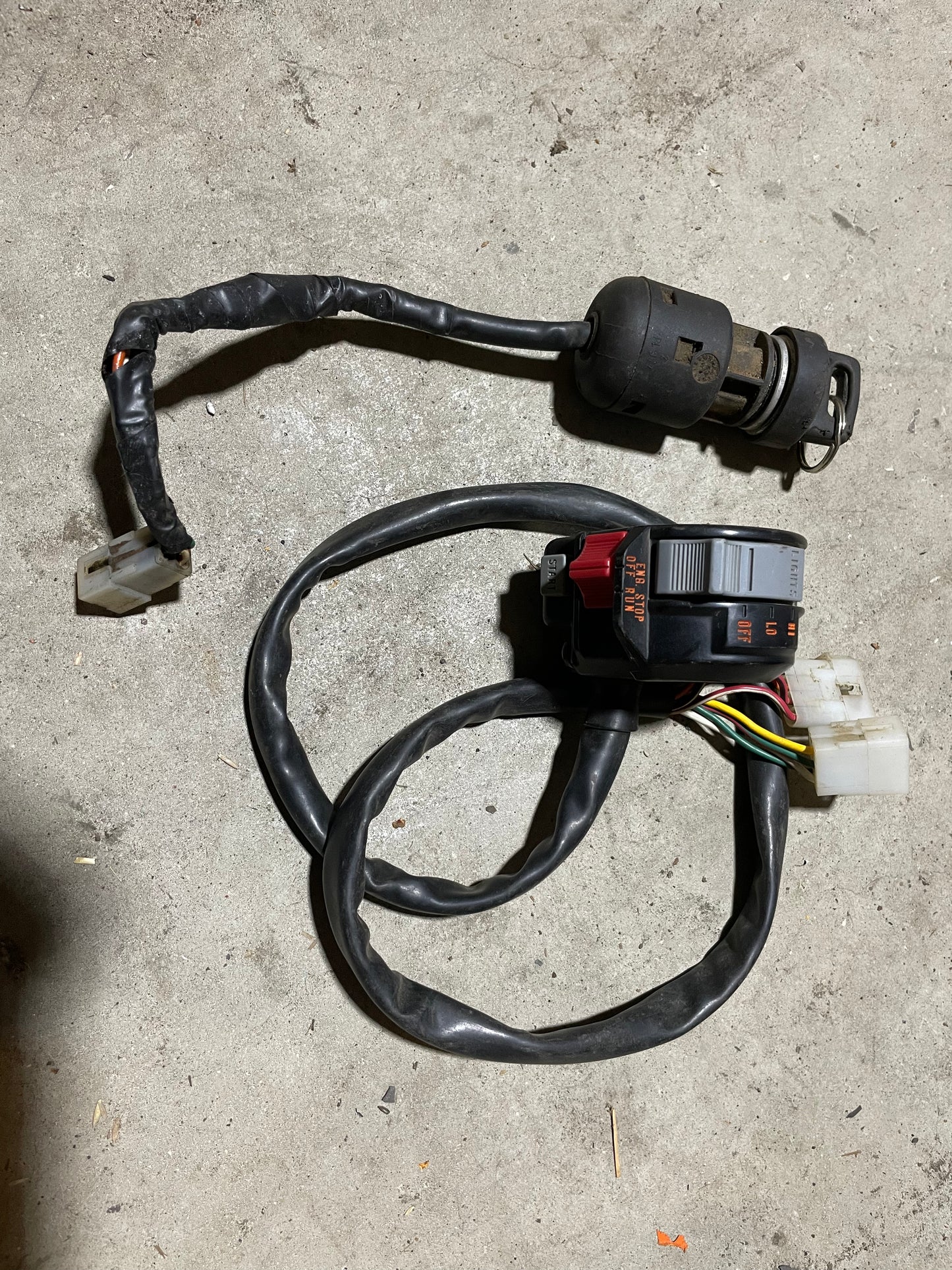 KTM XC 450 ignition switch & left handle bar switch