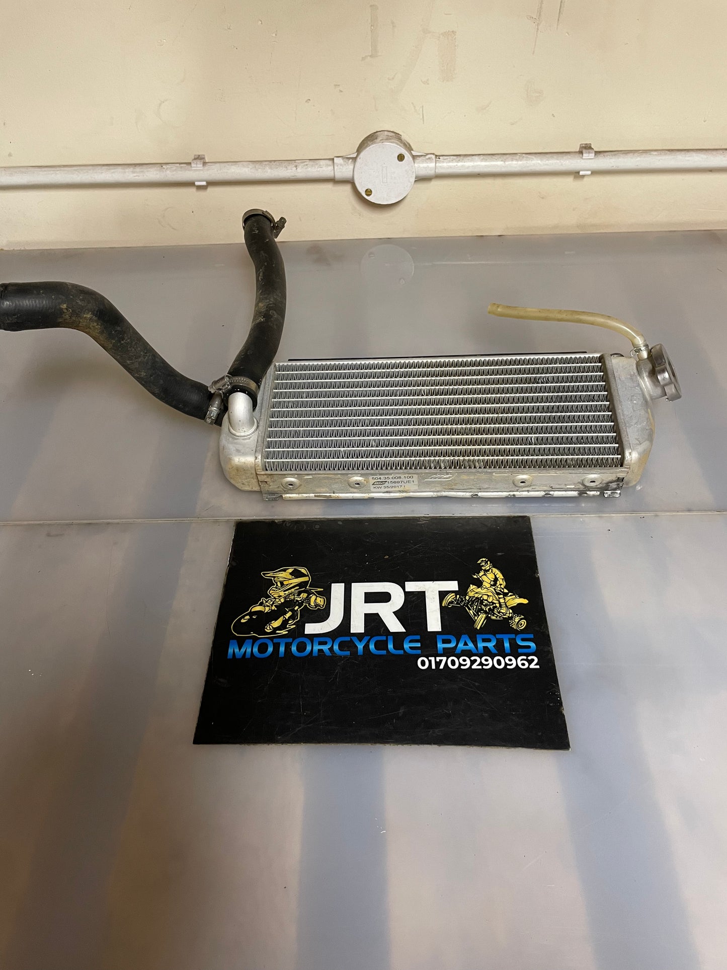 KTM sxf 350 right side radiator & cap 2017 SXF