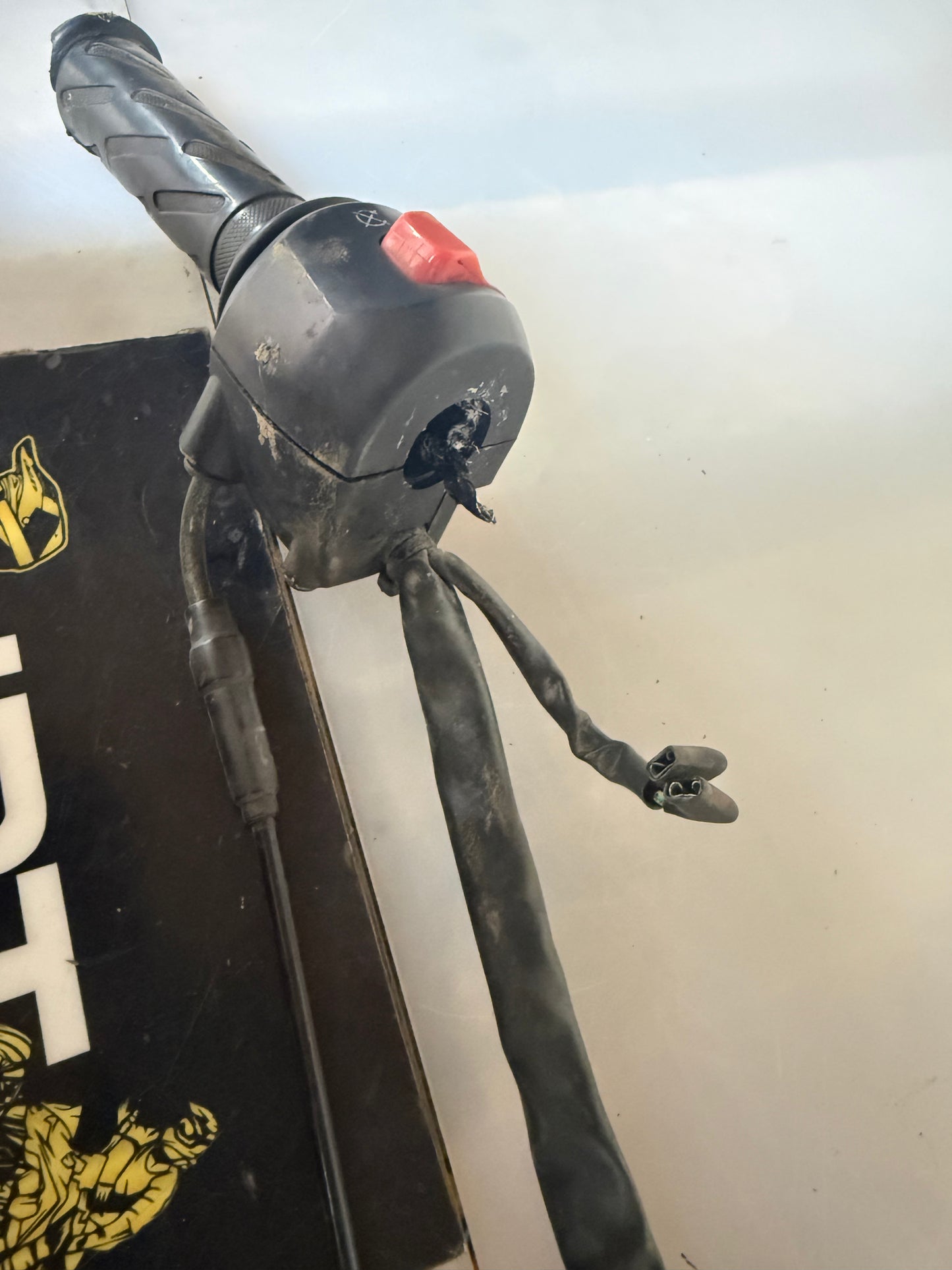 Lexmoto ZSB 125 2015 throttle and switch