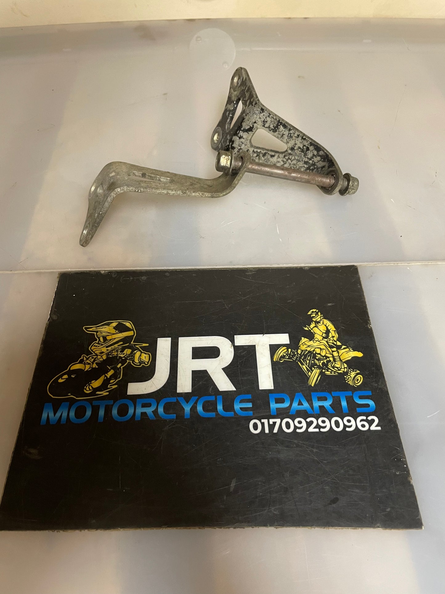 Yamaha Raptor 700 engine mount bracket 2011