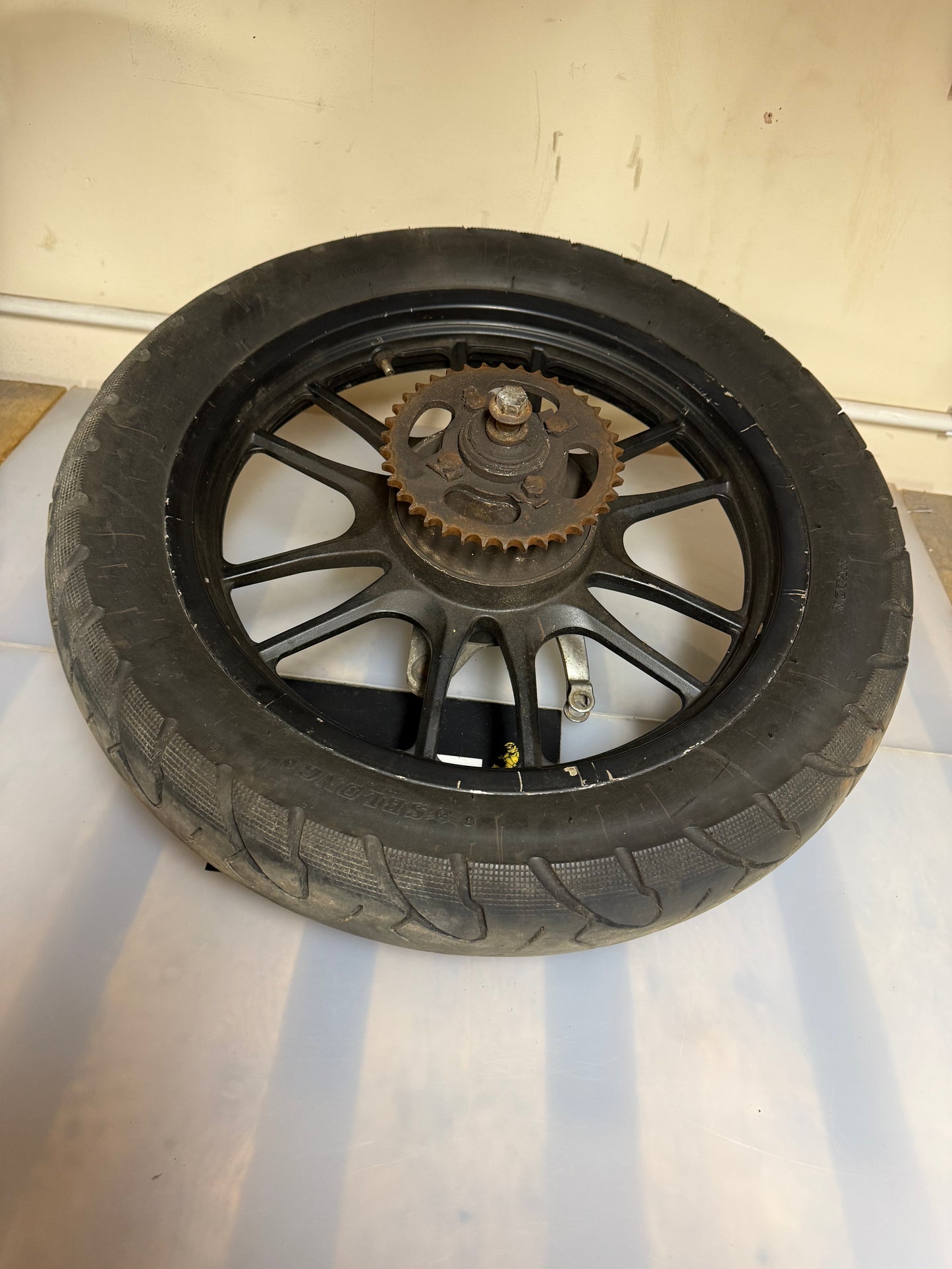 Honda CBF 125 2009 front wheel