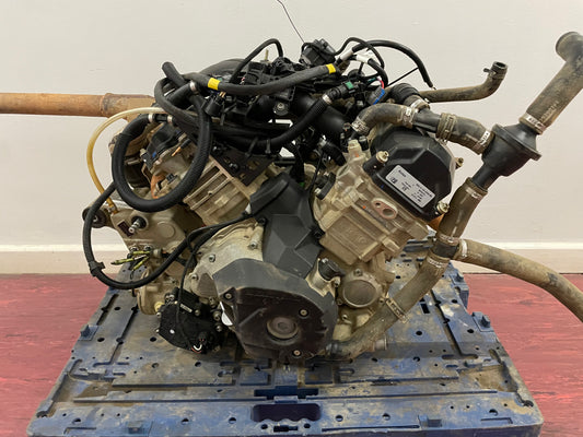 Cam-am Outlander 1000 max XTP engine & transmission