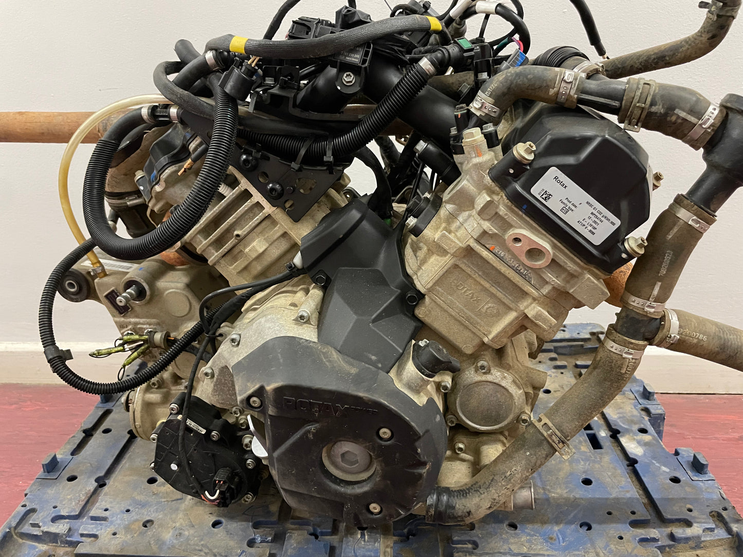 Cam-am Outlander 1000 max XTP engine & transmission