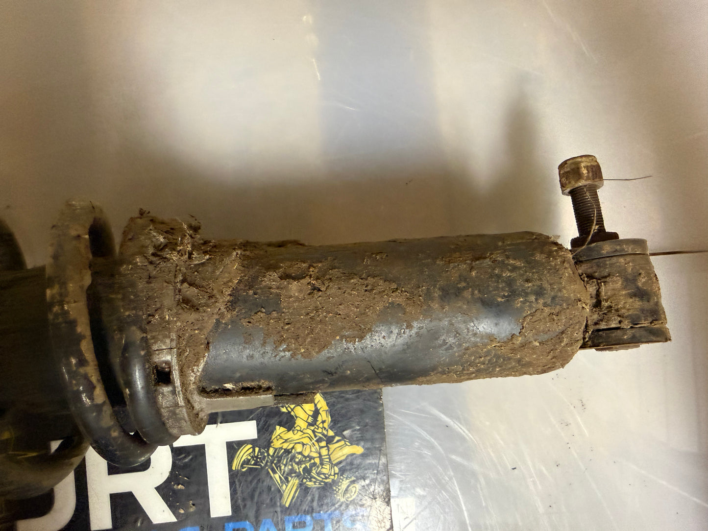 Polaris sportsman 500 H.O 2006 rear shock