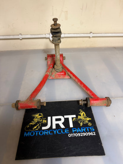 Polaris sportsman 500 H.O 2006 lower rear arm