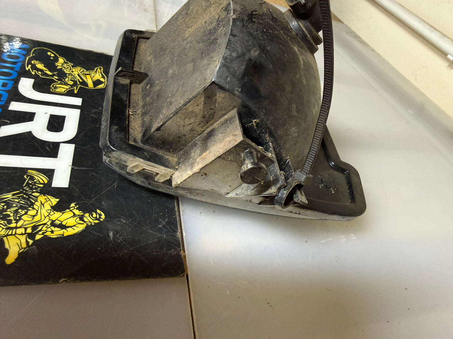 Polaris sportsman 500 H.O 2006 front head light