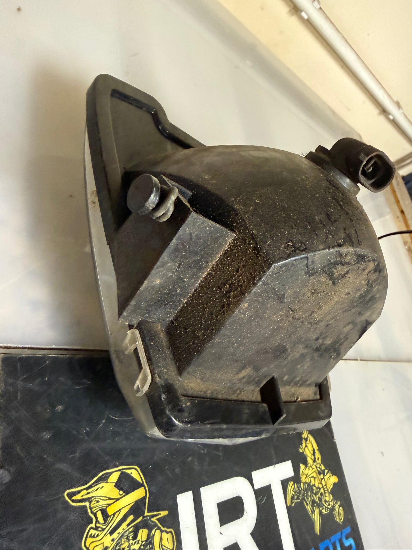 Polaris sportsman 500 H.O 2006 front head light