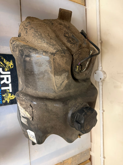 Polaris sportsman 500 H.O 2006 fuel tank with pump