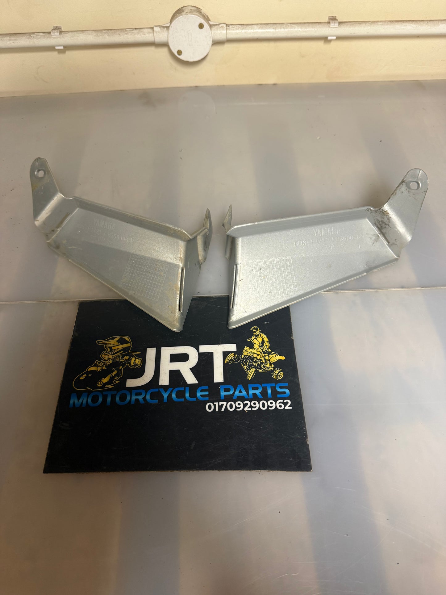Yamaha YFM 90 2018 silver fairing plastic